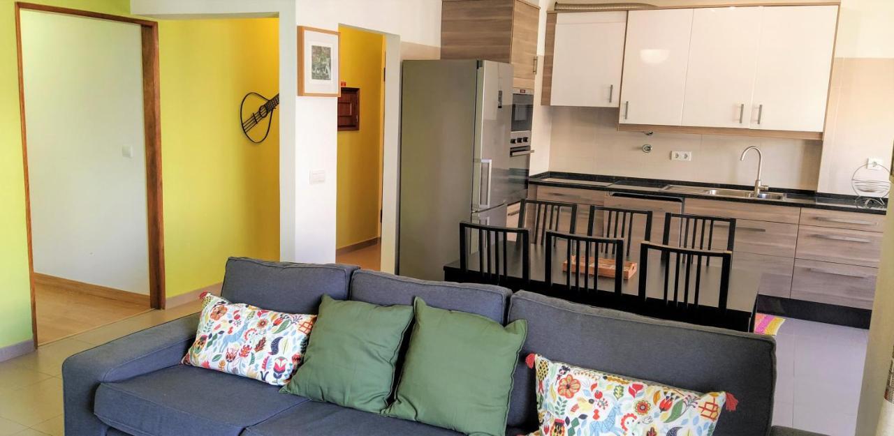 Large Apartment Near The Beach And Lisbon Costa da Caparica Esterno foto